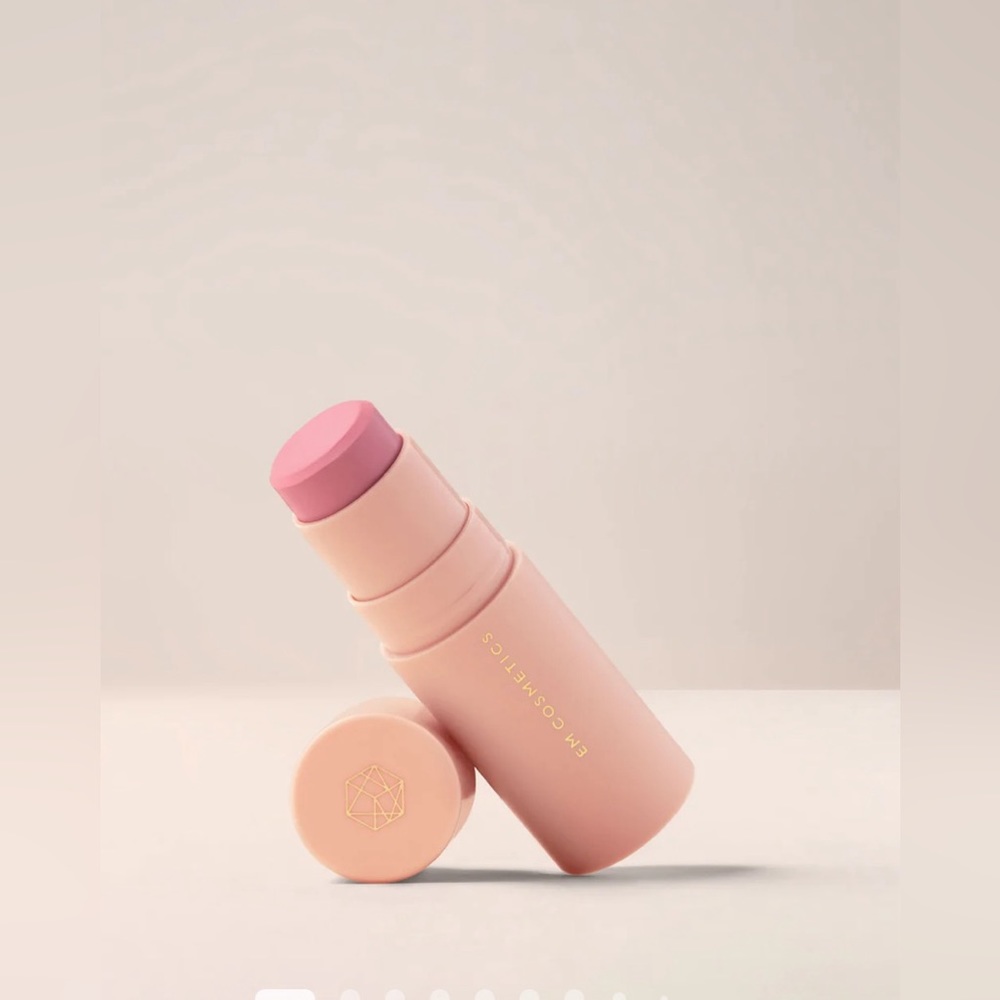 New EM cosmetics so soft chiffon cream blush